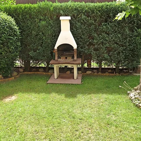 Z Tarasem I Ogrodem Apartmán *